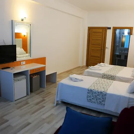 Ugur Kas