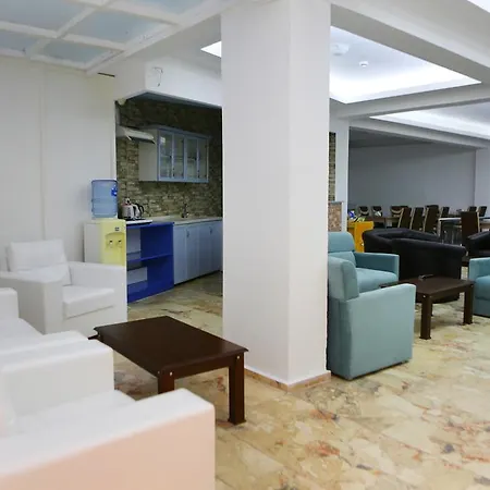 乌格酒店 酒店 卡斯